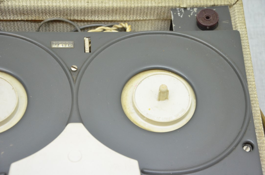 Arel 109 Tube Tape Recorder