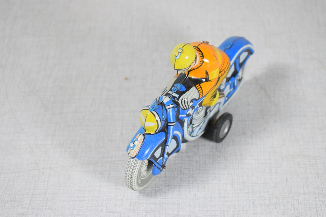 Tin Toy: Motorcycle Number 03