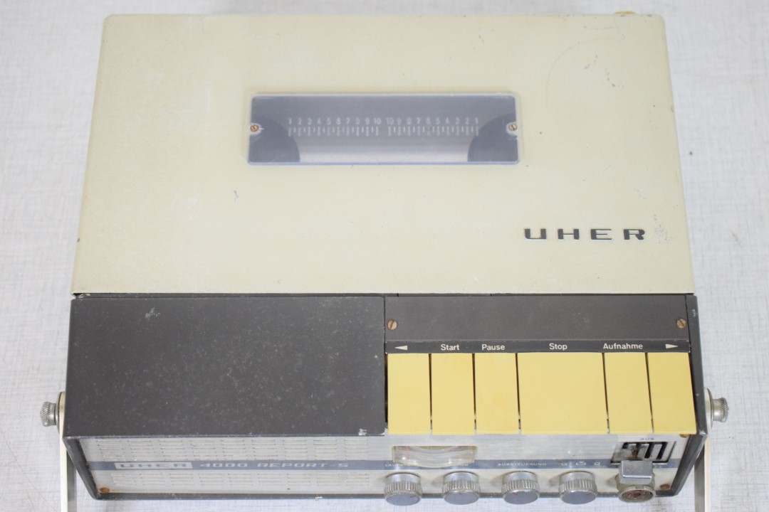 Uher 4000 Report-S portable Transistor Tape Recorder Uher 4000 Report-S portable Transistor Tape Recorder