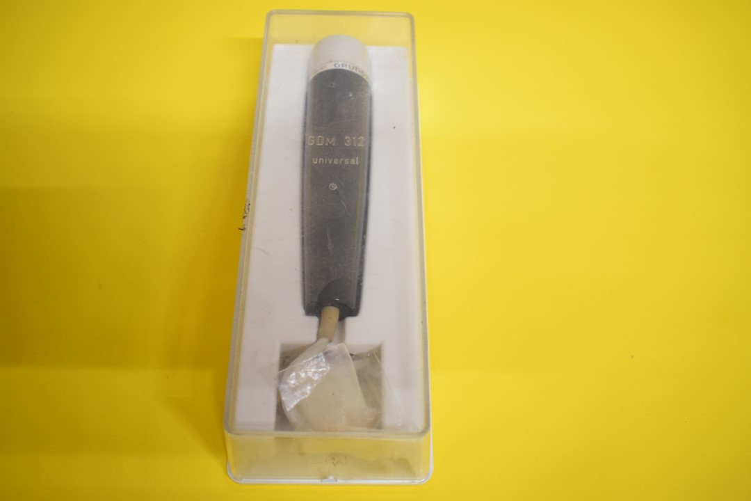 Grundig GDM 312 Microphone – In original Box