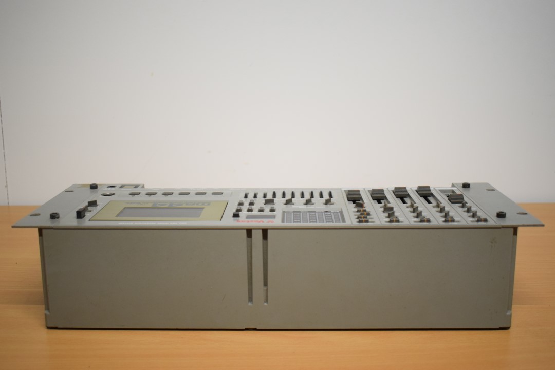 Vestax MR-44 Cassettedeck / Mixing Table