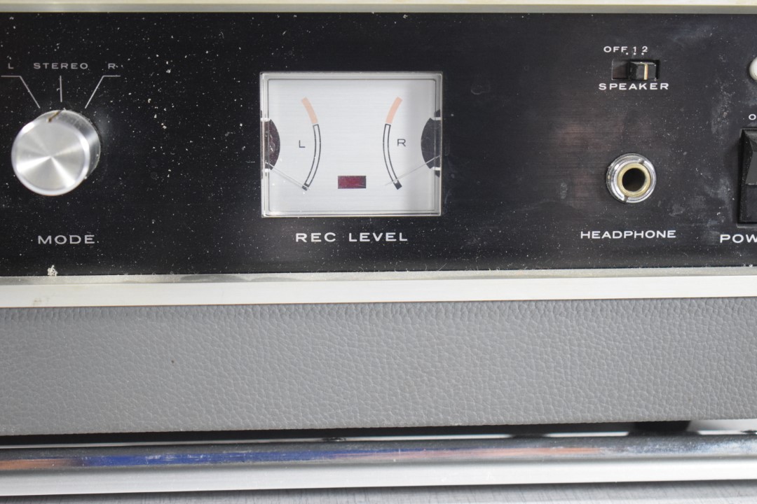 Sony TC-230 Tape Recorder