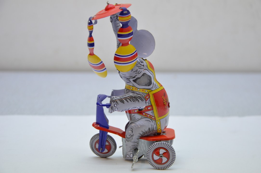 Tin Toy: Elephant on a bicycle – in box