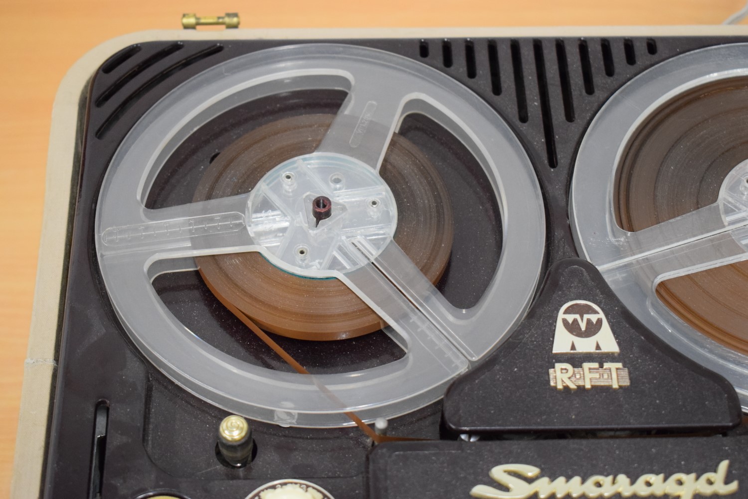 RFT Smaragd BG 20 Tube Tape Recorder