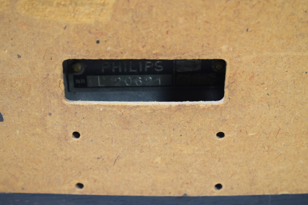 Philips BX563A Tube Radio 