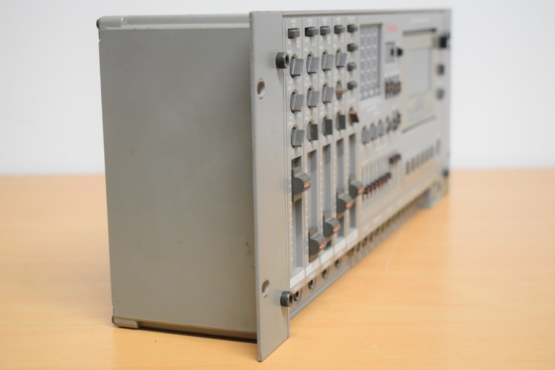 Vestax MR-44 Cassettedeck / Mixing Table