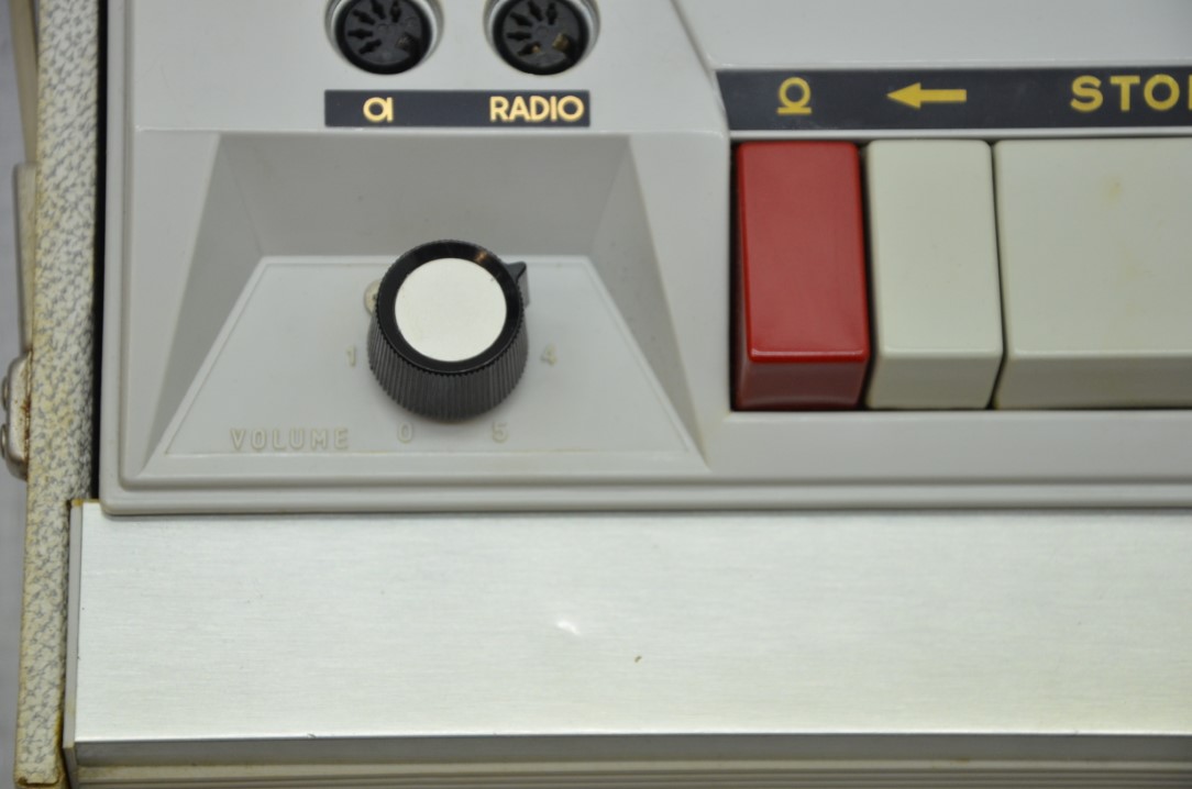 AMC PMC F399 Tube Tape Recorder
