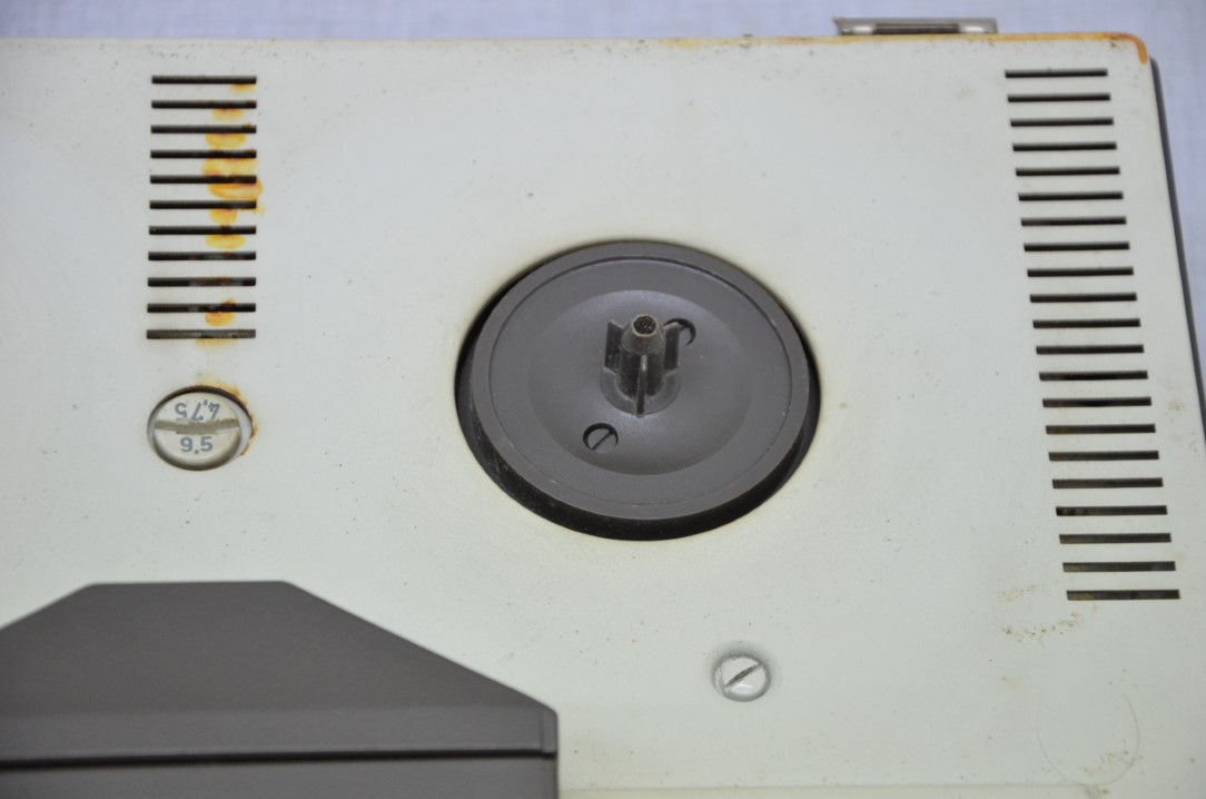 AEG Magnetophon 105 Tube Tape Recorder