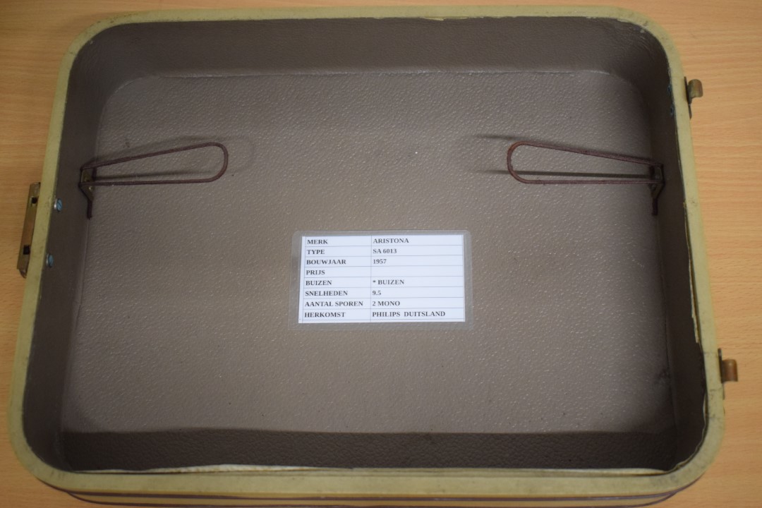 Aristona SA-6013 Tube Tape Recorder