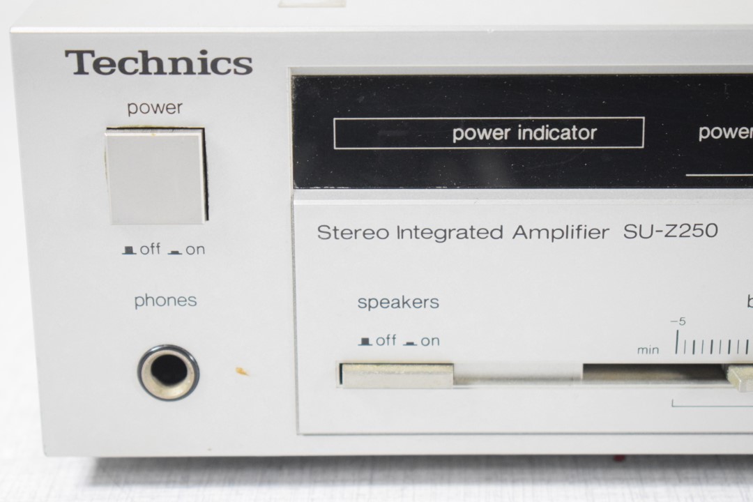 Technics SU-Z250 Stereo Amplifier