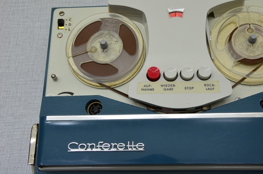 Conferette Portable Dictaphone 