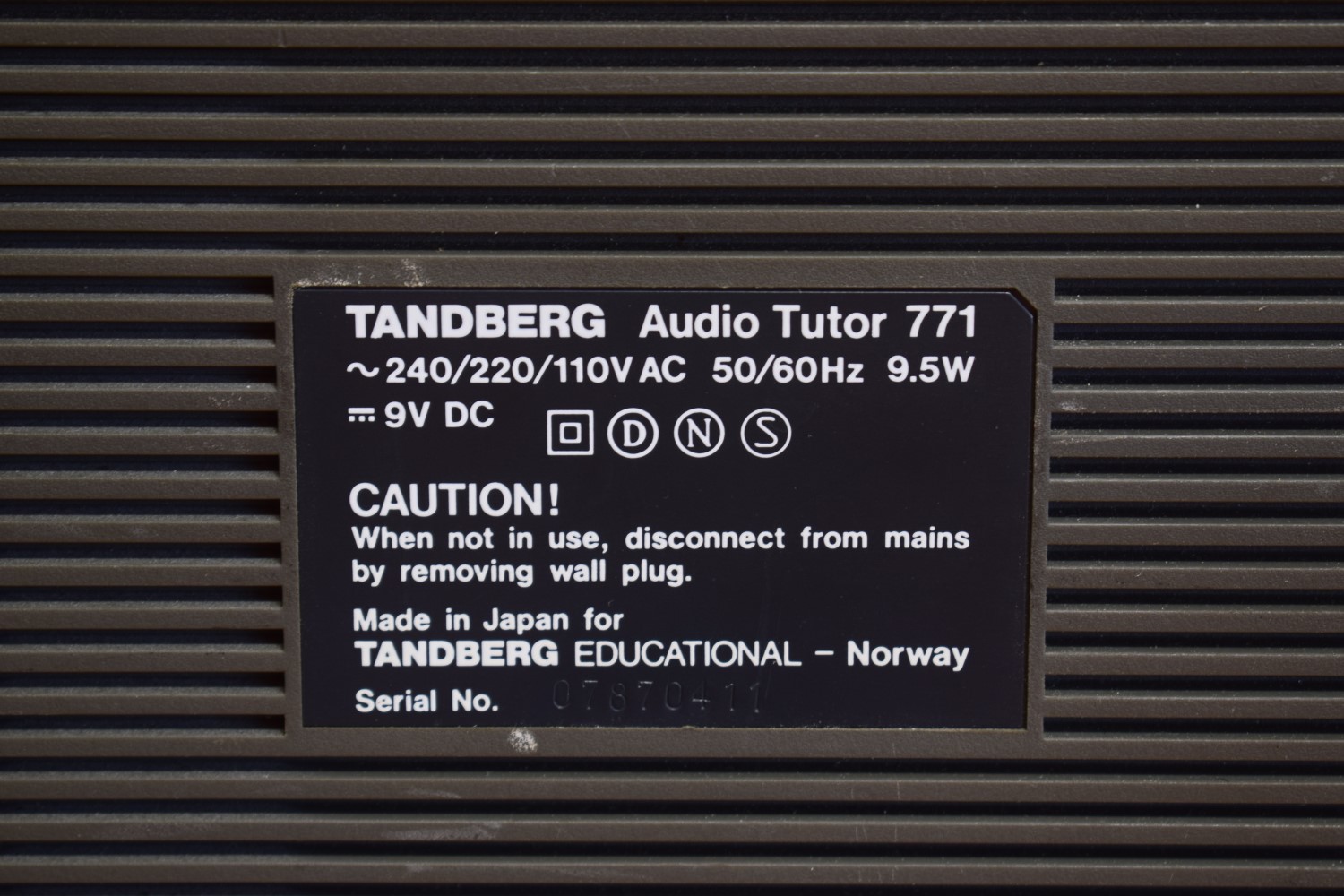 Tandberg Audio Tutor 771 Portable Cassette Deck