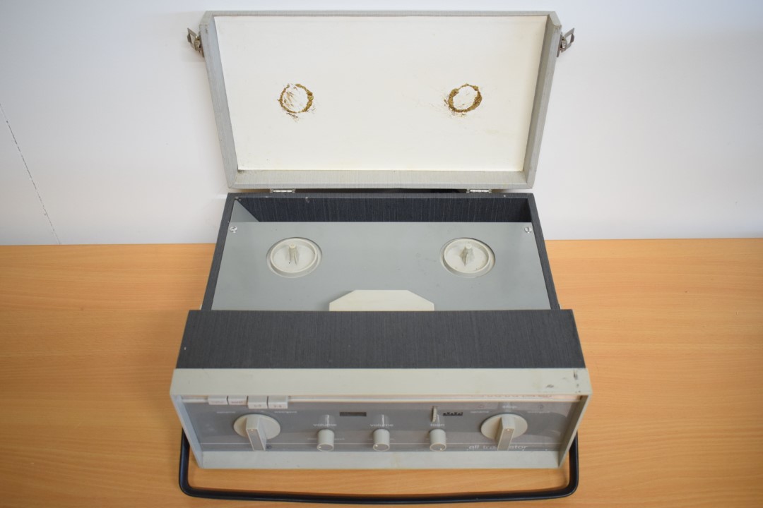 Erres BO 644T 4Track Tape Recorder Erres BO 644T 4Track Tape Recorder