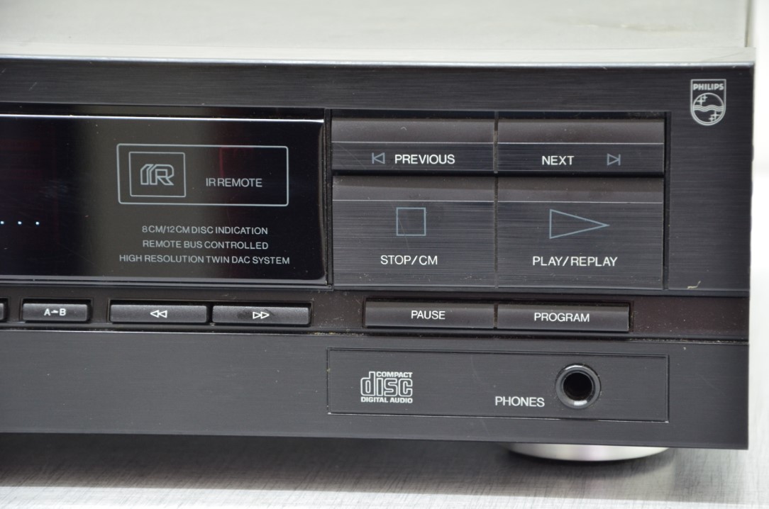 Philips CD610 TWINDAC CD-Player Philips CD610 TWINDAC CD-Player