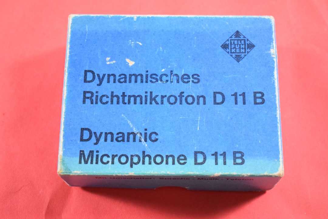 Telefunken D11B Microphone – In original Box