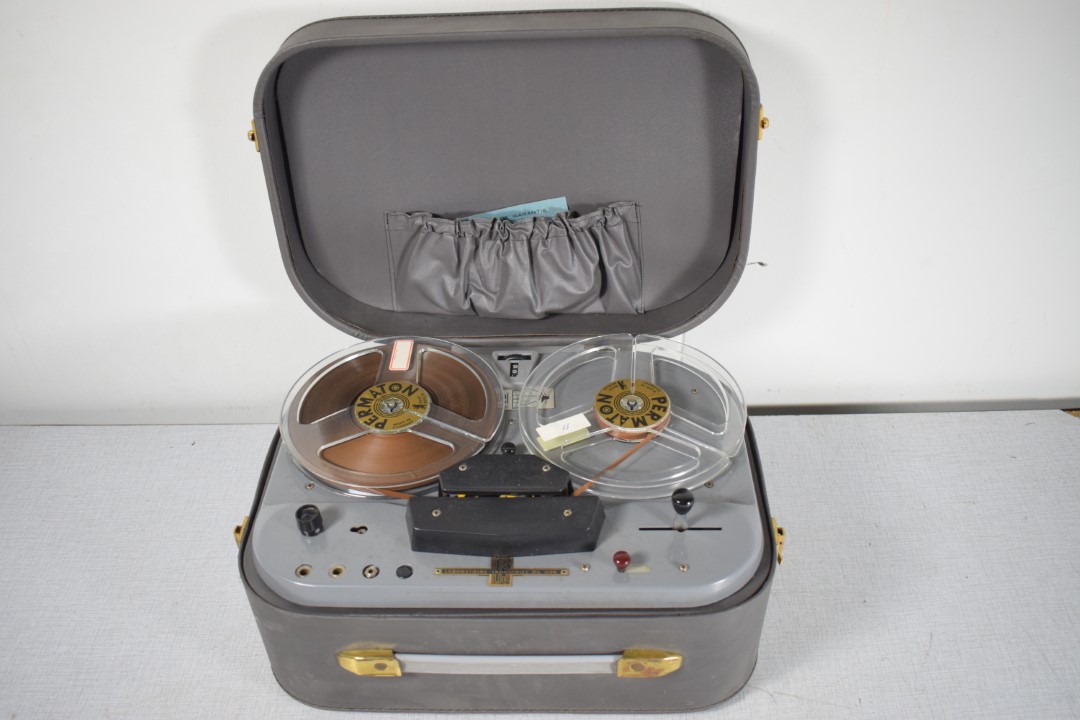 L.I.S. Tube Tape Recorder L.I.S. Tube Tape Recorder