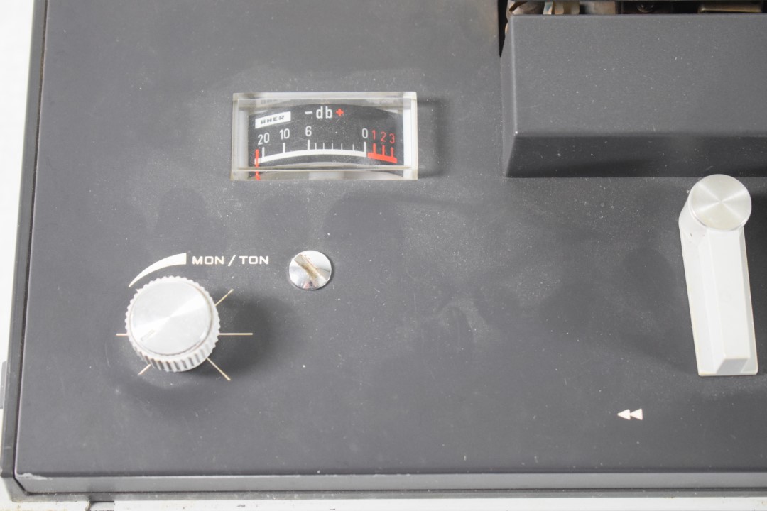 Uher 714L Tape Recorder Uher 714L Tape Recorder