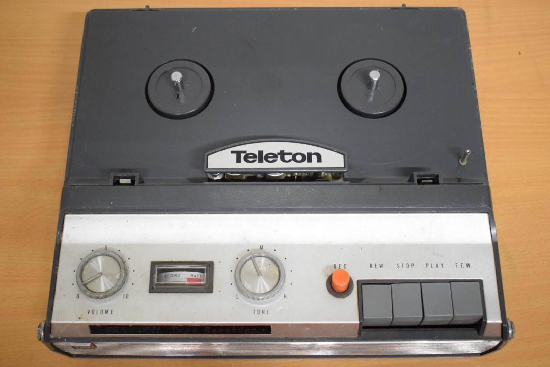 Teleton 710 Portable Tape Recorder