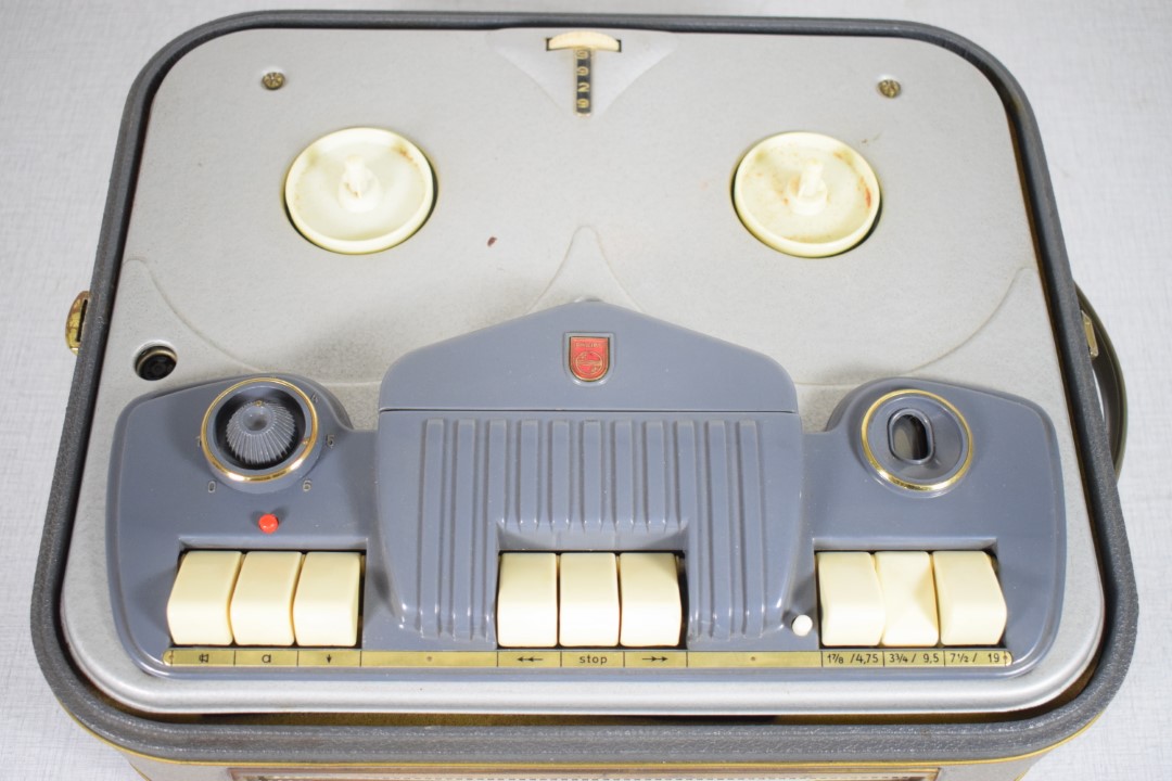 Philips EL-3516 Tube Tape Recorder – Number 1 Philips EL-3516 Tube Tape Recorder – Number 1