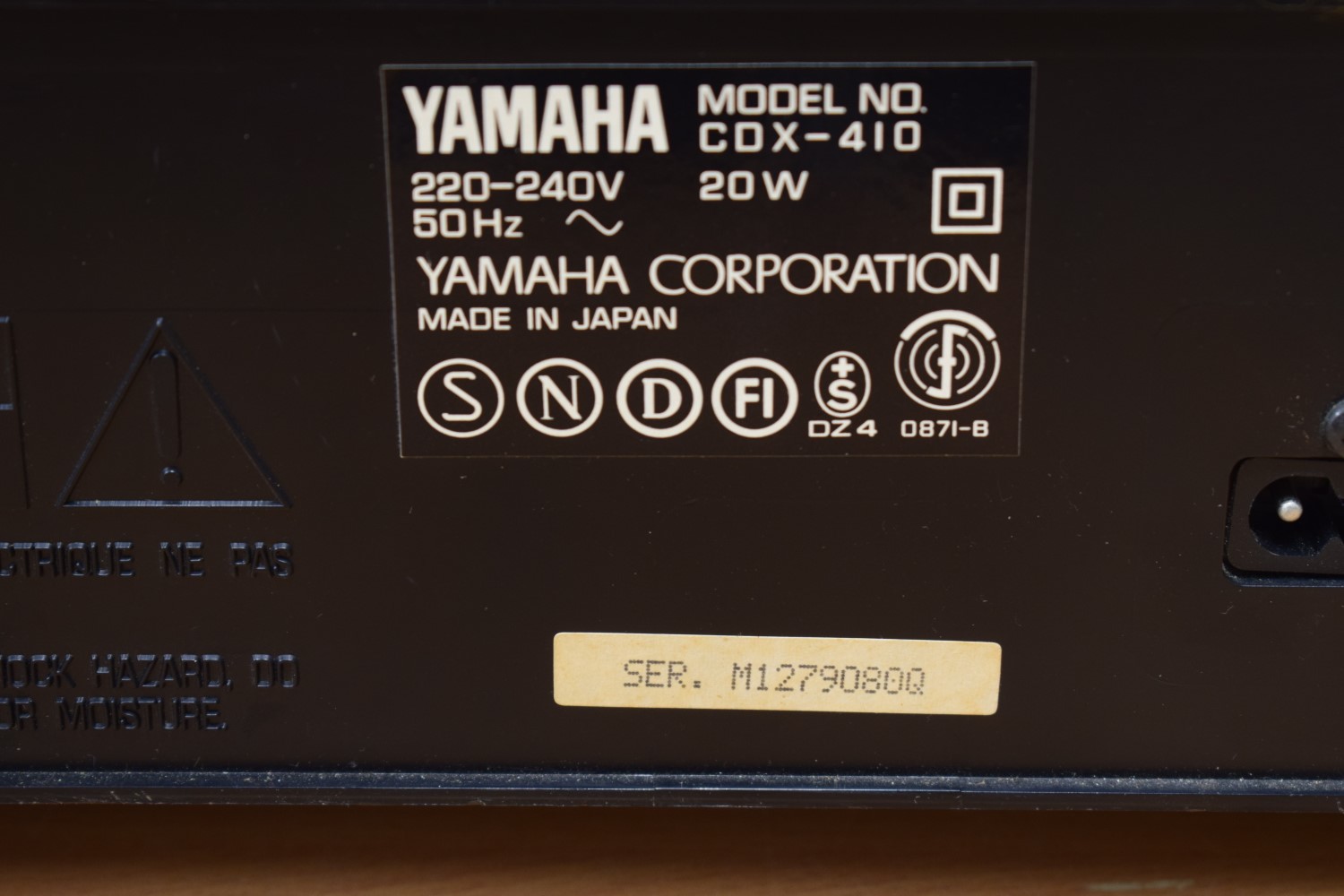 Yamaha CDX-410 CD-Player