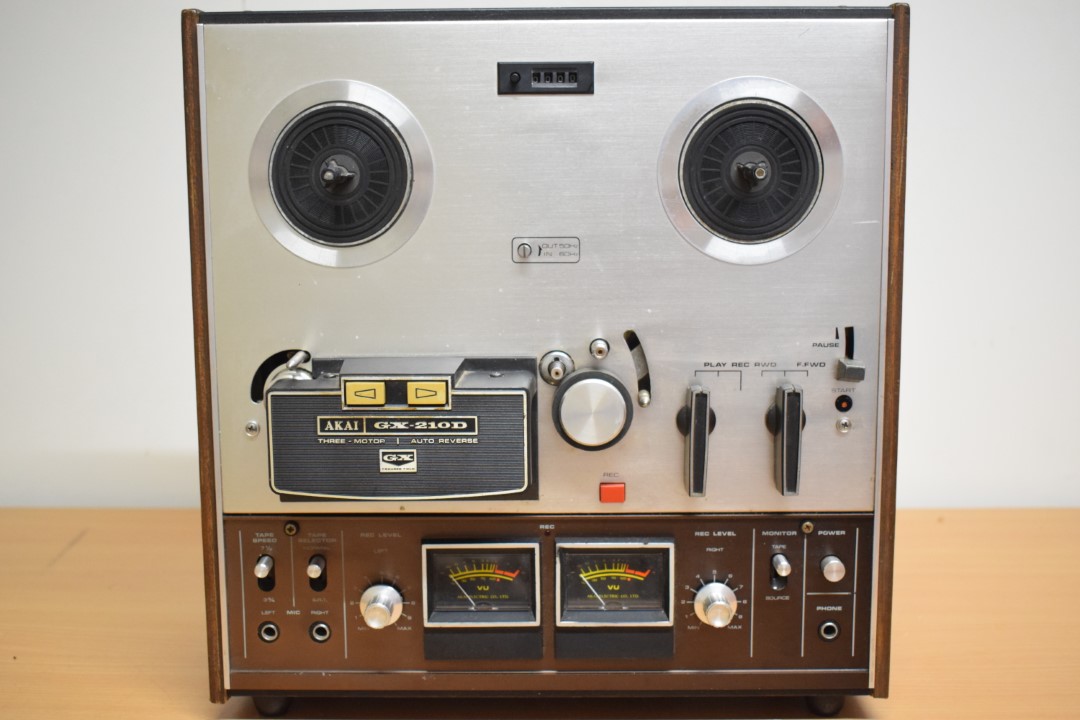 Akai GX-210D Tape Recorder