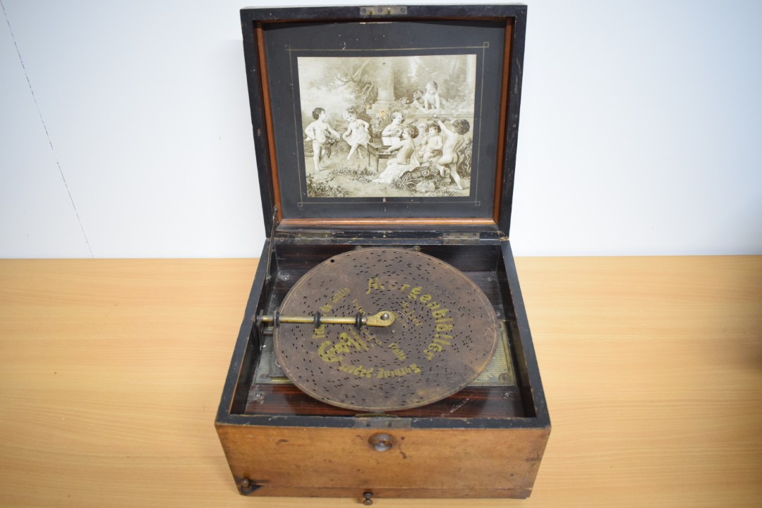 Antique Polyphon plate music box