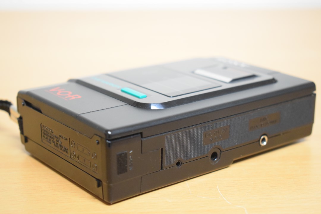 Sony TCM-37V Walkman Portable Cassette Deck