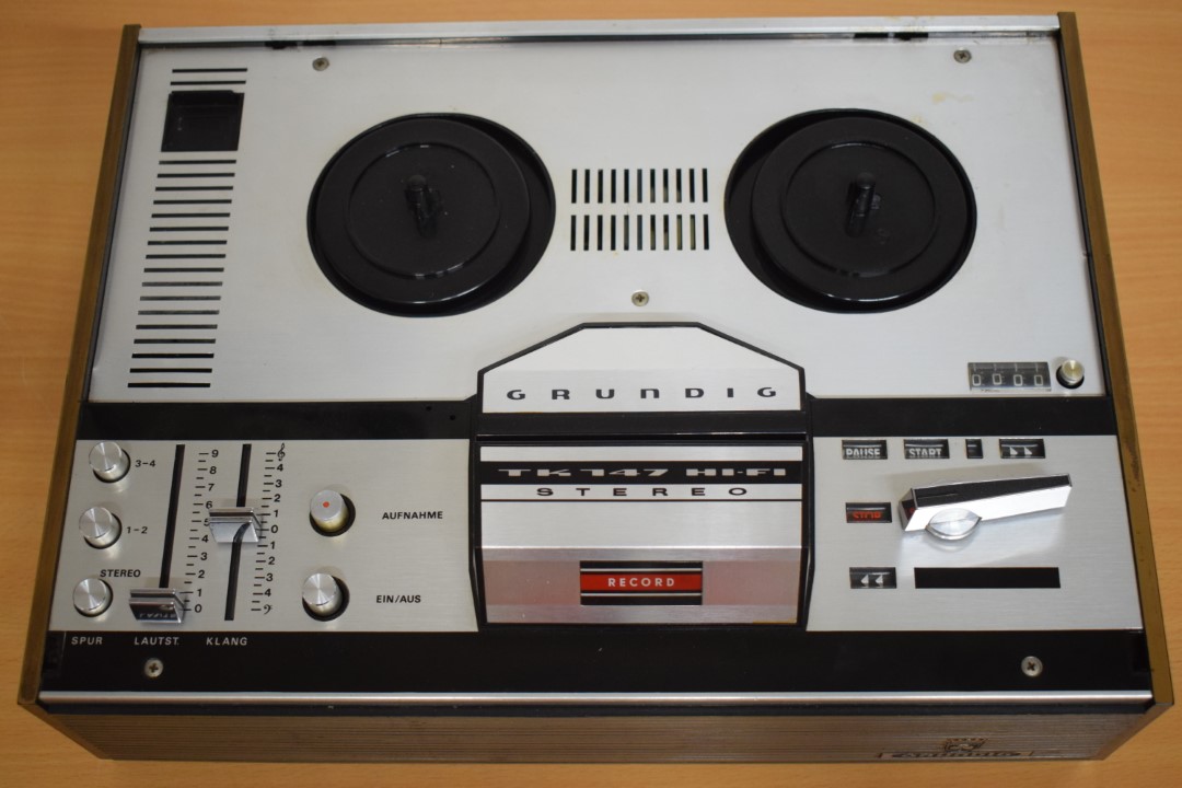 Grundig TK-147 HiFi Tape recorder