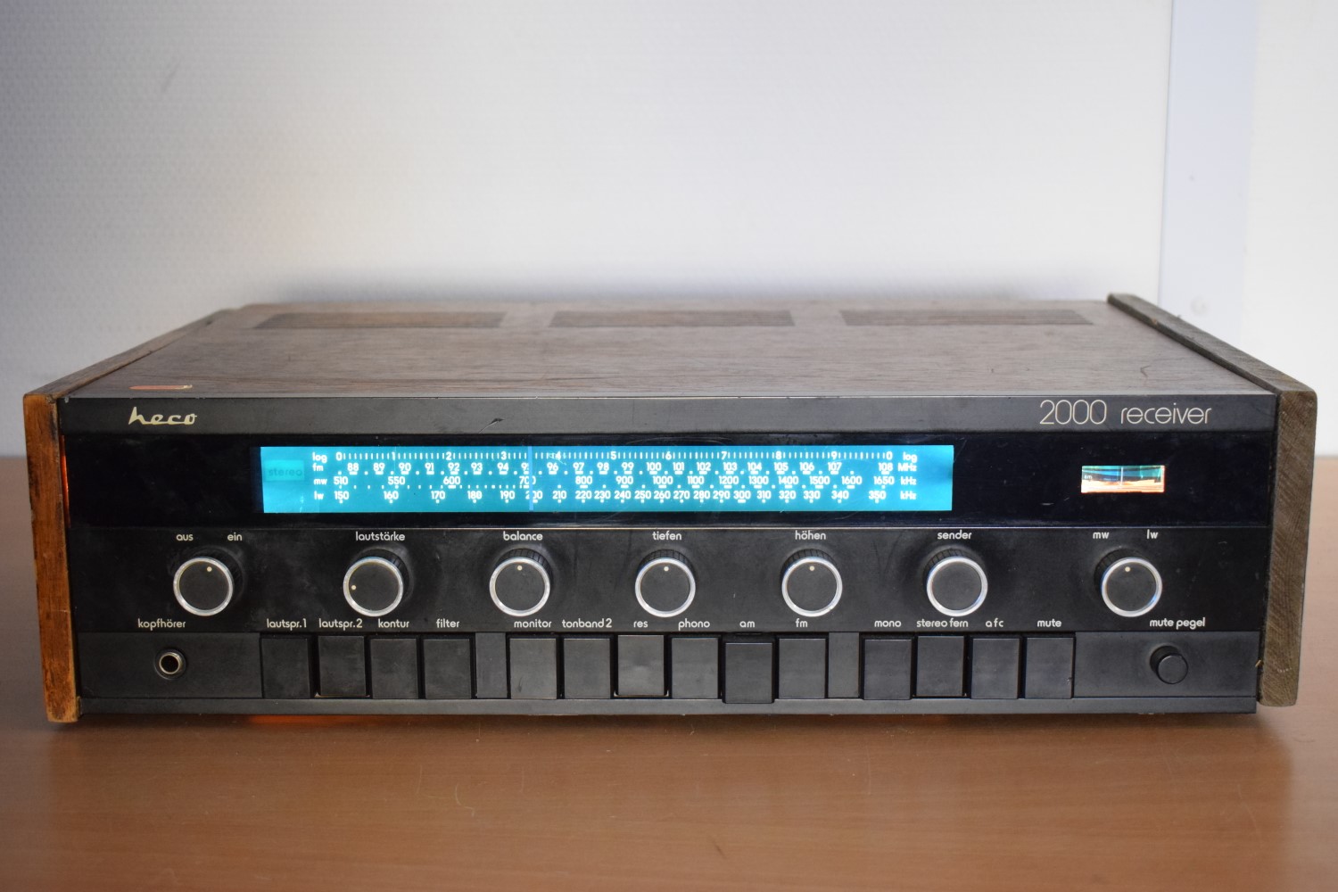 Heco 2000 Stereo Receiver