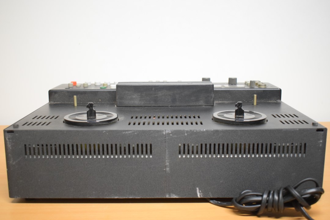 Braun TG-1000 Black – 4Track Stereo Tape Recorder