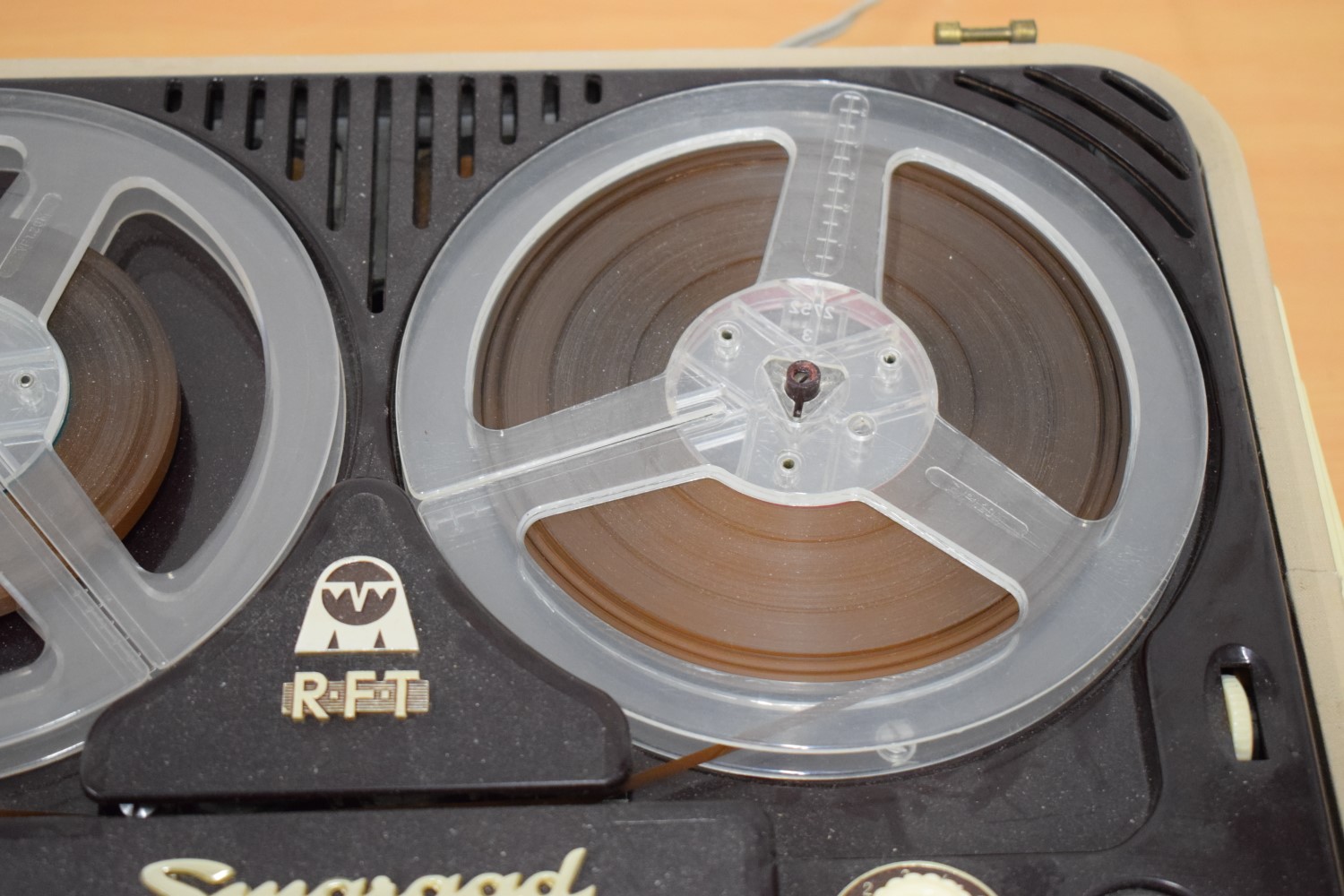 RFT Smaragd BG 20 Tube Tape Recorder