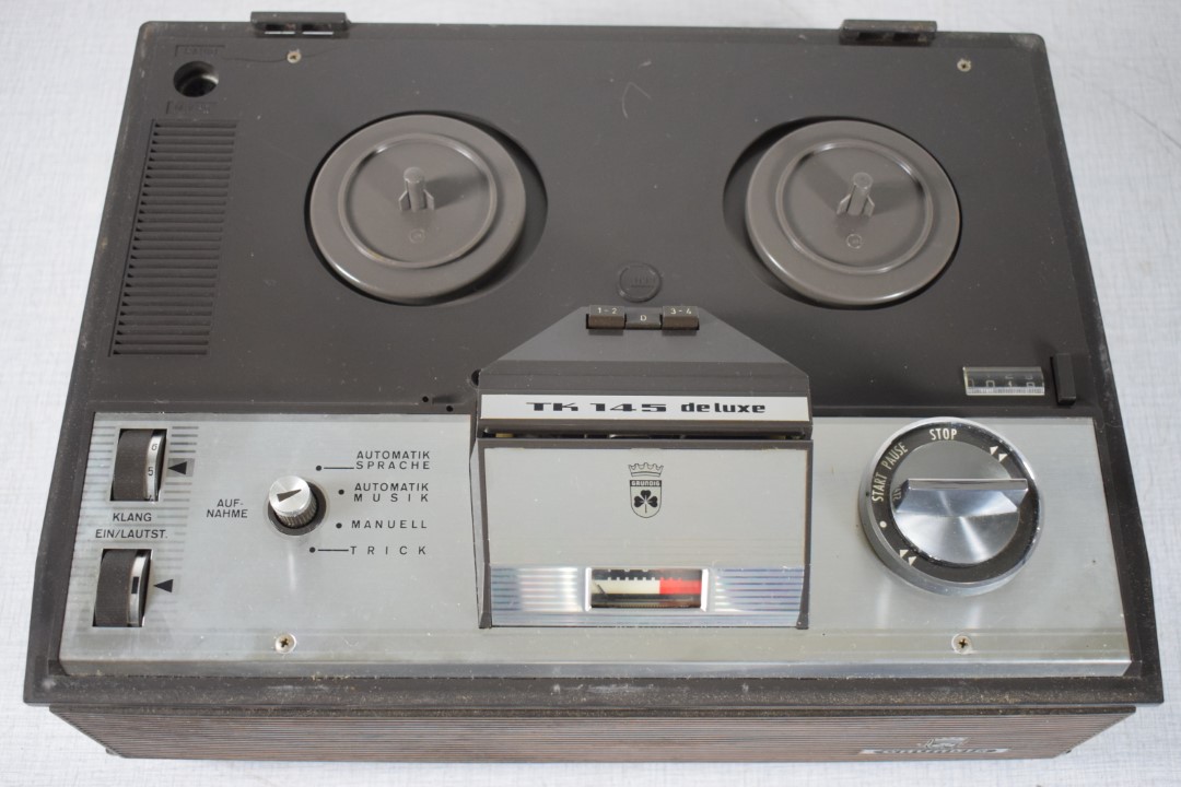 Grundig TK-145 DeLuxe Tape Recorder