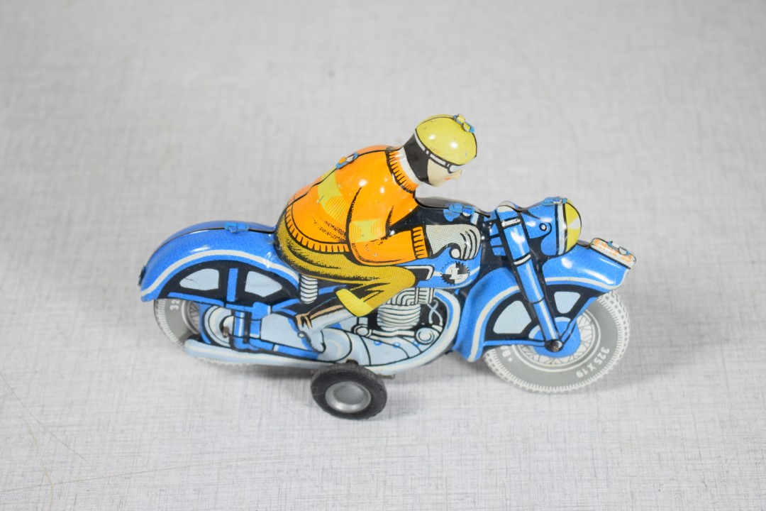 Tin Toy: Motorcycle Number 03