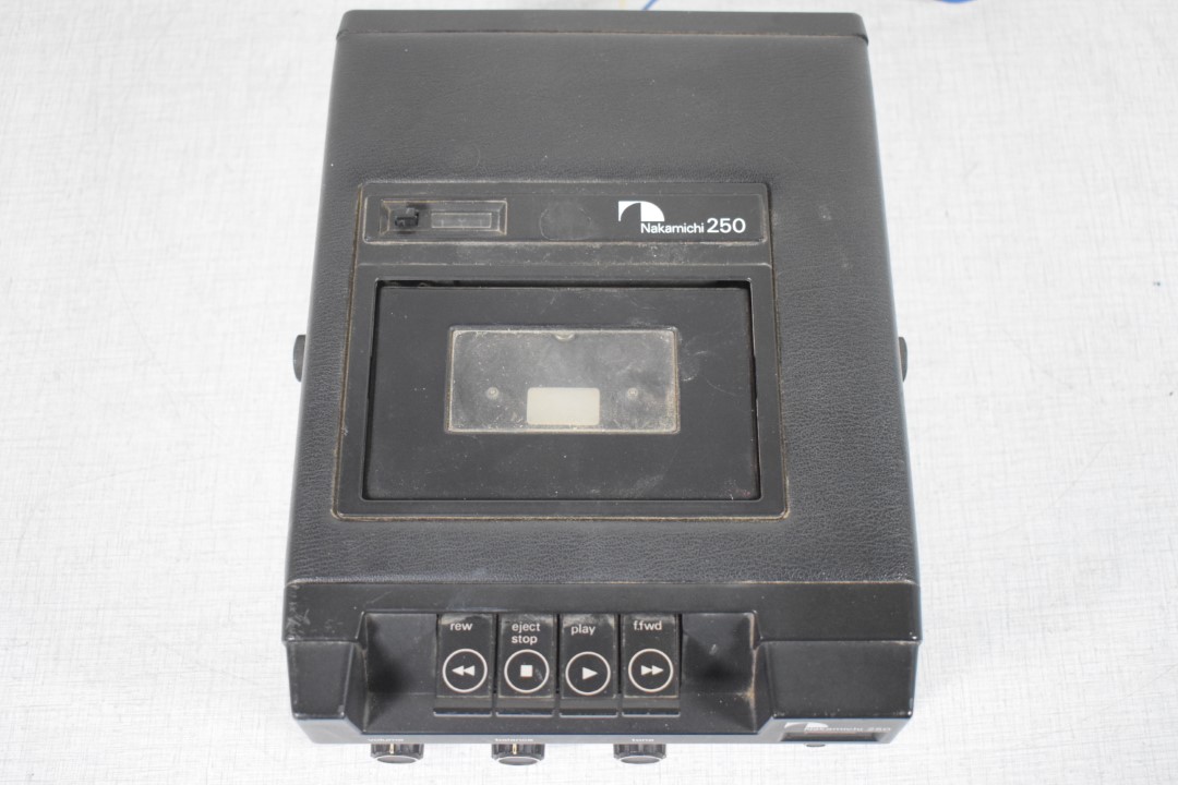 Nakamichi 250 – first Portable Cassette Deck