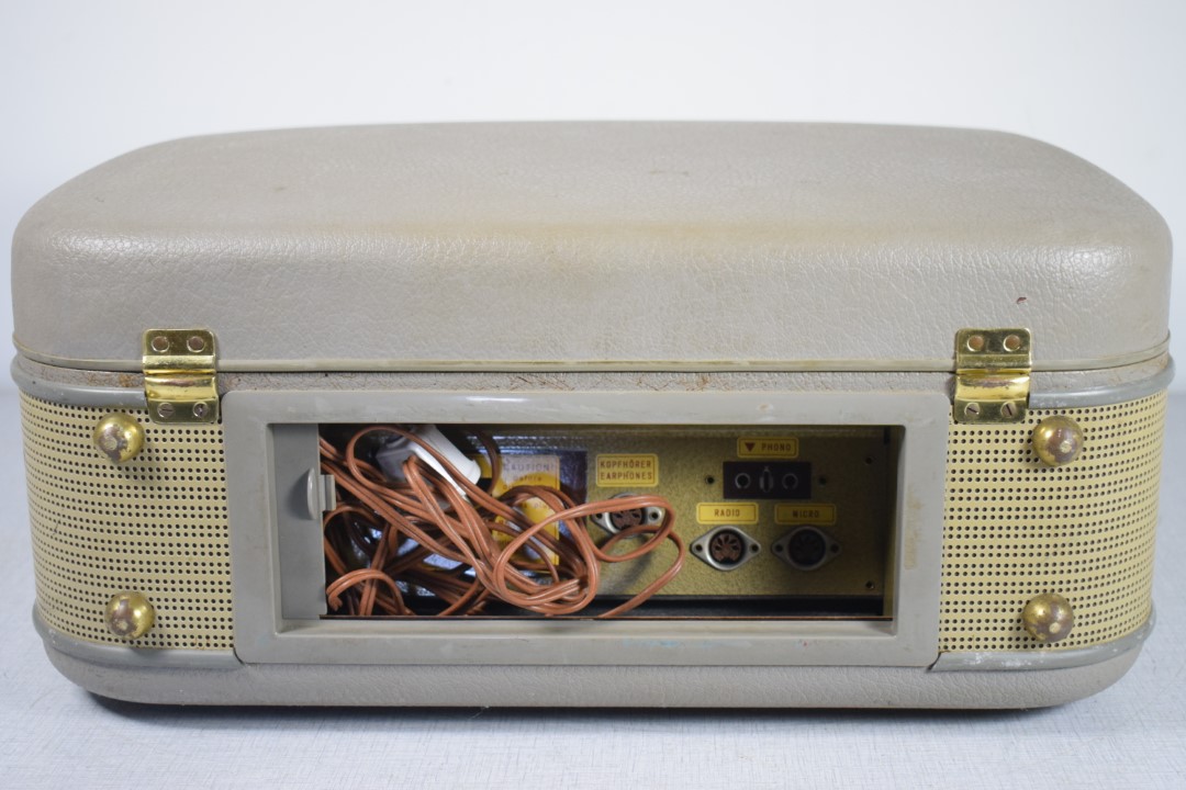 Telefunken Magnetophon 85 KL Tube Tape Recorder – Blue front