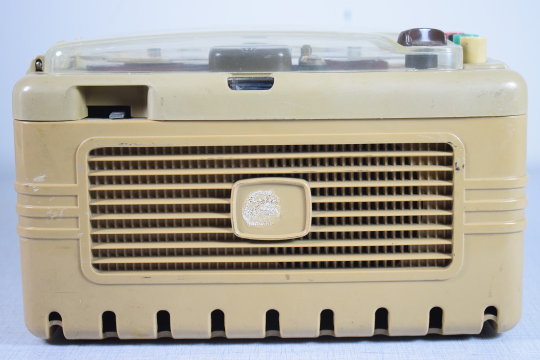 Geloso G255 Tape Recorder with original reels