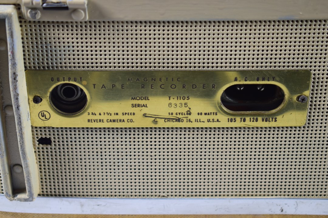 Revere T-1105 Tube Tape Recorder